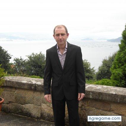 saicobol chico soltero en Cangas