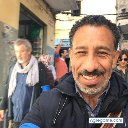 Khatimi chico divorciado en 