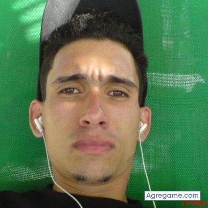 palermo664 chico casado en Sabana Iglesia