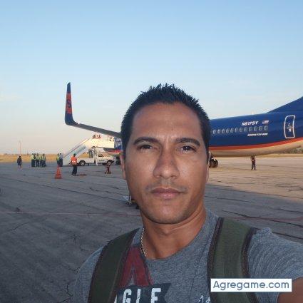 Jeanqba chico soltero en Houston