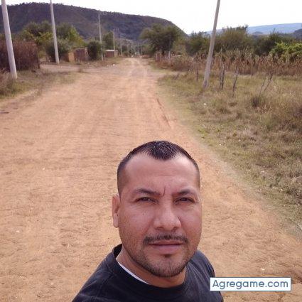 Porramonumental chico soltero en San Felipe Orizatlán