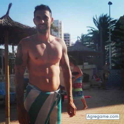 vicente060287 chico soltero en Catarroja