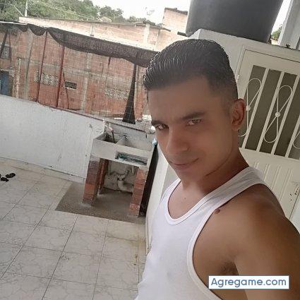 060792 chico soltero en Melgar