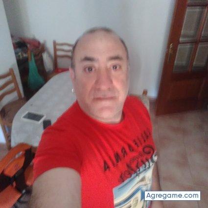 falymarin chico separado en Churriana De La Vega