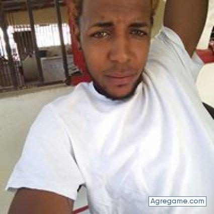 yonelvyarias chico soltero en Bonao Abajo
