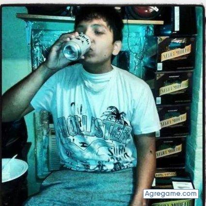 deyved chico soltero en East Wenatchee