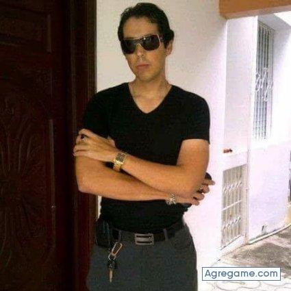 charlyserretcharlyce chico soltero en Santo Domingo