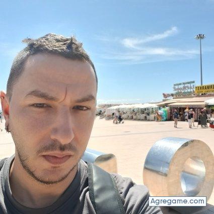 Maurozzo chico divorciado en Maspalomas