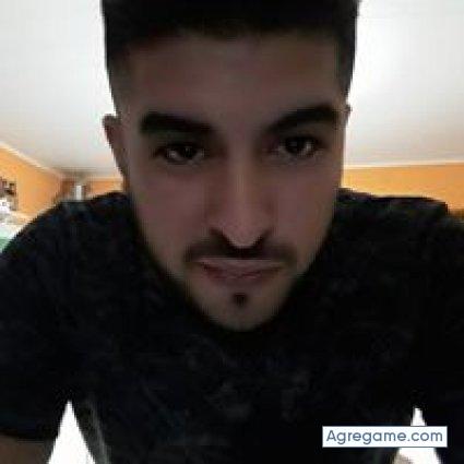 luucascarp chico soltero en Burzaco