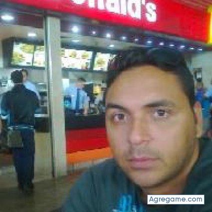Eduardo81 chico soltero en Puerto Ordaz