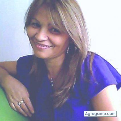 ANIT chica soltera en Restrepo