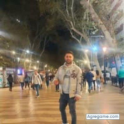 soufianerifeno chico soltero en Barcelona