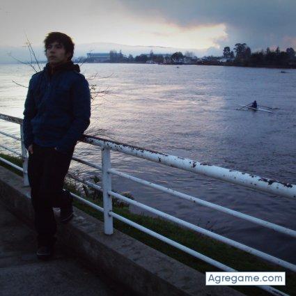 Nicolash chico soltero en Valdivia