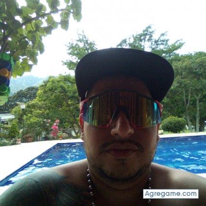 johnnatanflorez chico soltero en Envigado