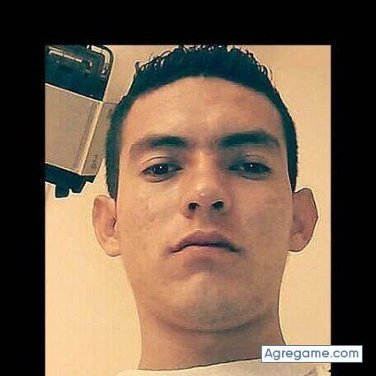 edycifuentes chico soltero en San Pedro Ayampuc