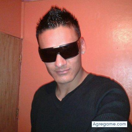 Rsexydotado chico soltero en Aserrí