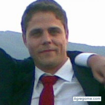 CAC270776 chico soltero en Corbera de llobregat