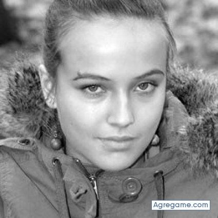 adriana3 chica soltera en A Coruña