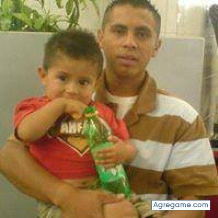 misaaguila chico soltero en Los Angeles