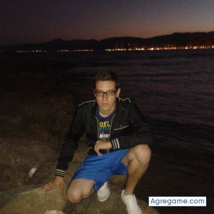 freskito chico soltero en La Pobla De Farnals