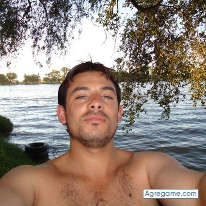 15462469 chico soltero en Laboulaye