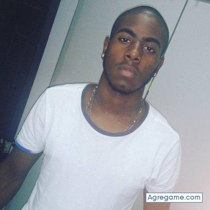 fplayfor chico soltero en Pereira