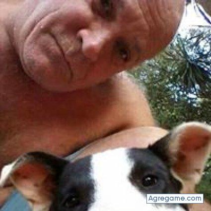 juancarlos2341 chico soltero en Quiindy