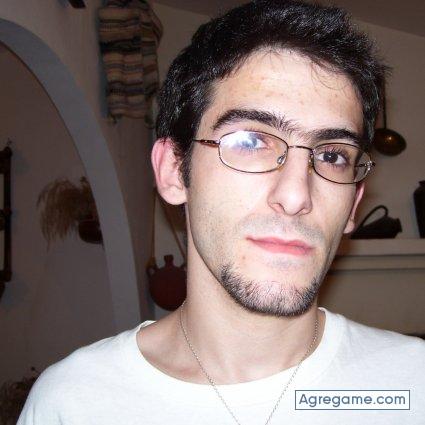 charls chico soltero en Madrid