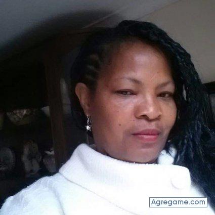 manduchi chica soltera en Fundación