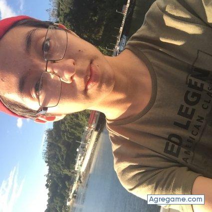 Lowenzo chico soltero en Lanco