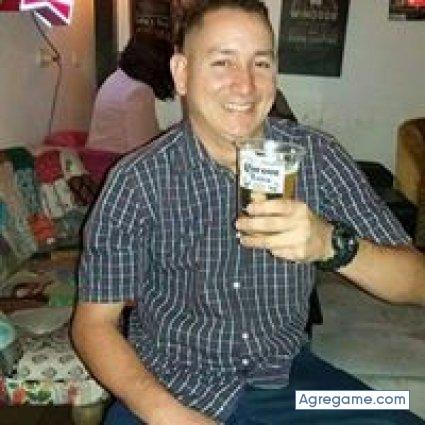 vidalvelasquez chico soltero en Alfonso Ugarte