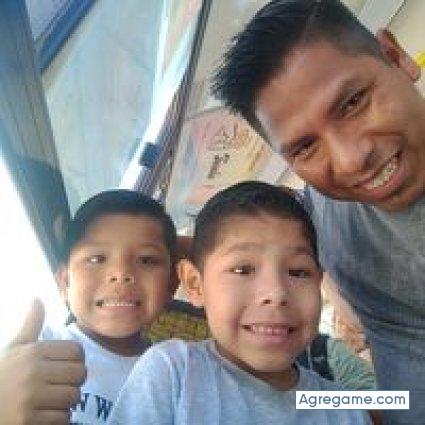 jesusmaic chico soltero en José C. Paz