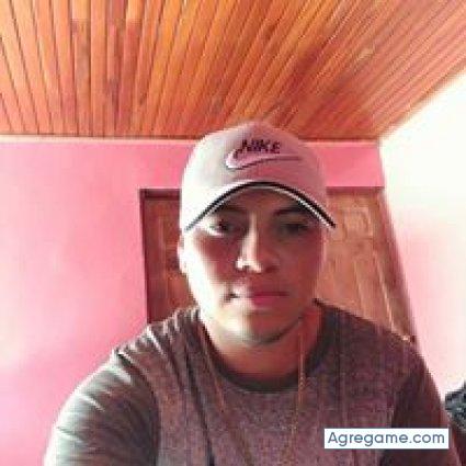 engeltorrez chico soltero en Zapote