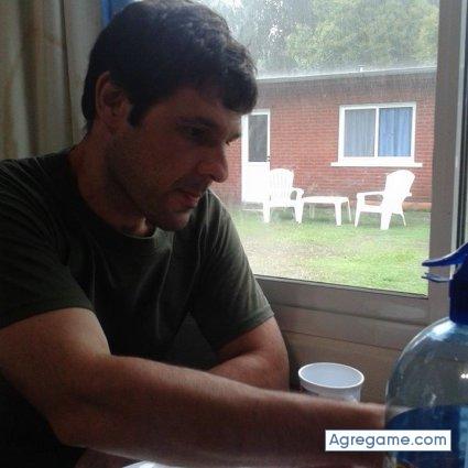 damocles72 chico casado en Lanús