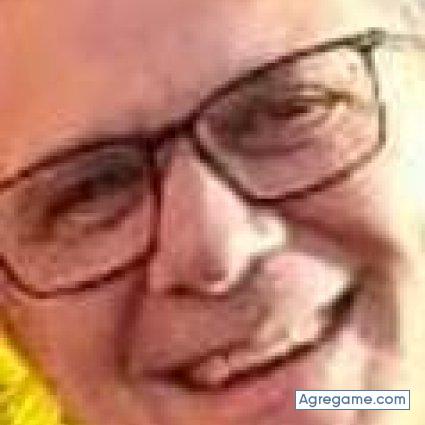 Cairopetra chico casado en Abrera