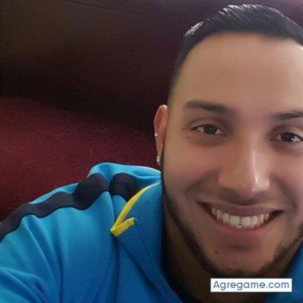 Ricanto chico soltero en Downey