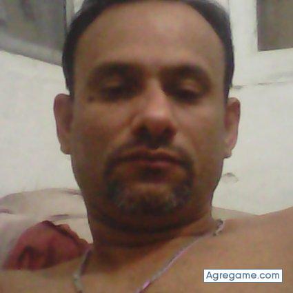 Mipais chico soltero en Santiago