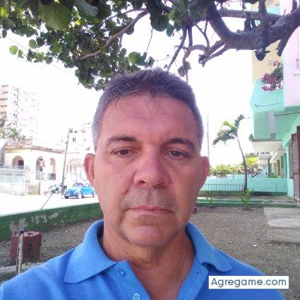 josemoreno64 chico soltero en Centro Habana