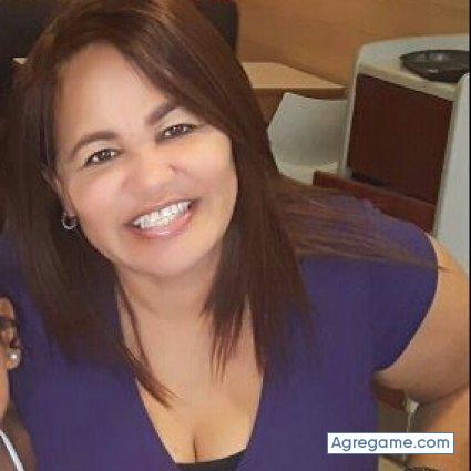 Yinette chica soltera en Tres Ríos