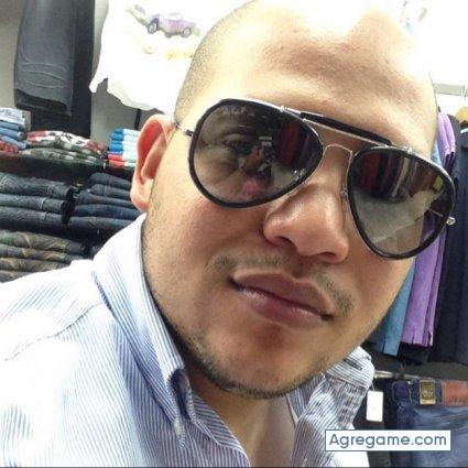 manny3086 chico soltero en Bedford Hills