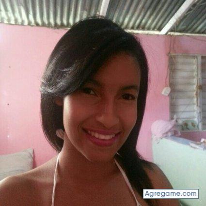 yanil chica soltera en Hato Del Yaque