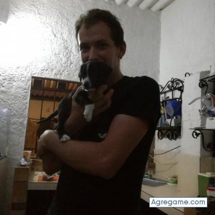 Correa23soltero chico soltero en Floridablanca