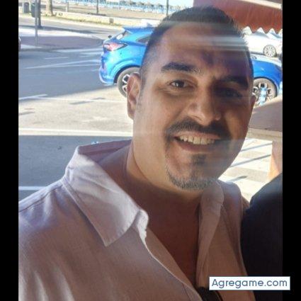 AlbertoG80 chico soltero en Málaga