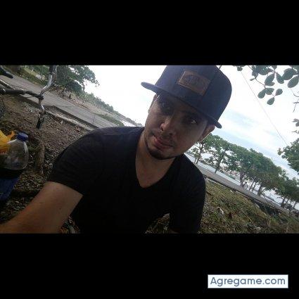 Christ30192 chico soltero en Heredia Cariari