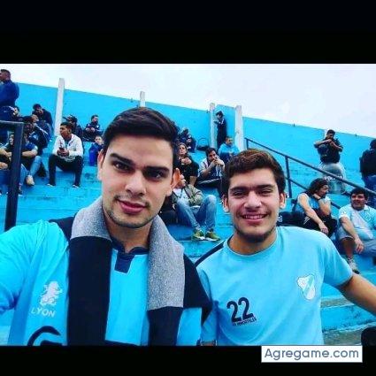 Tomas090 chico soltero en Florencia