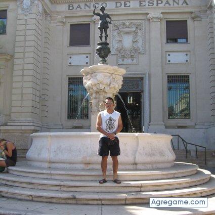 kikike chico separado en Madrid