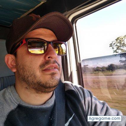 Gustavo586 chico soltero en Río Primero