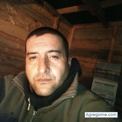 Almoy5 chico soltero en Talca