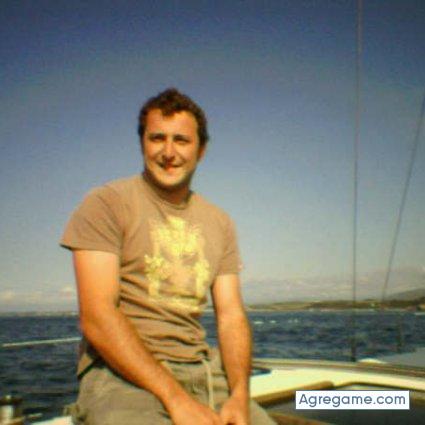 sailor chico soltero en Bilbao