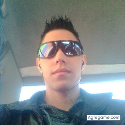 MaaNuuDva chico soltero en Grand Bourg